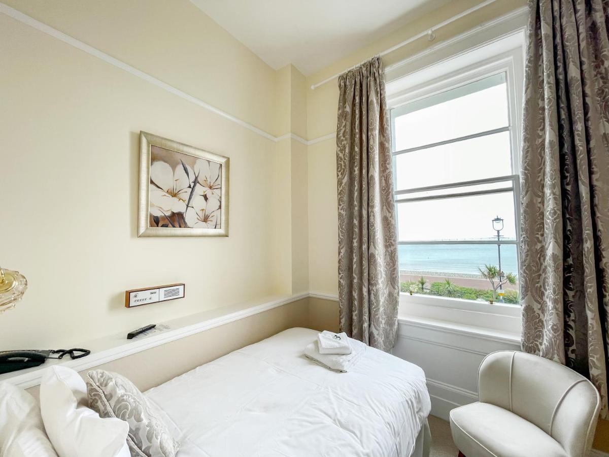 St Kilda Hotel Лландидно Экстерьер фото